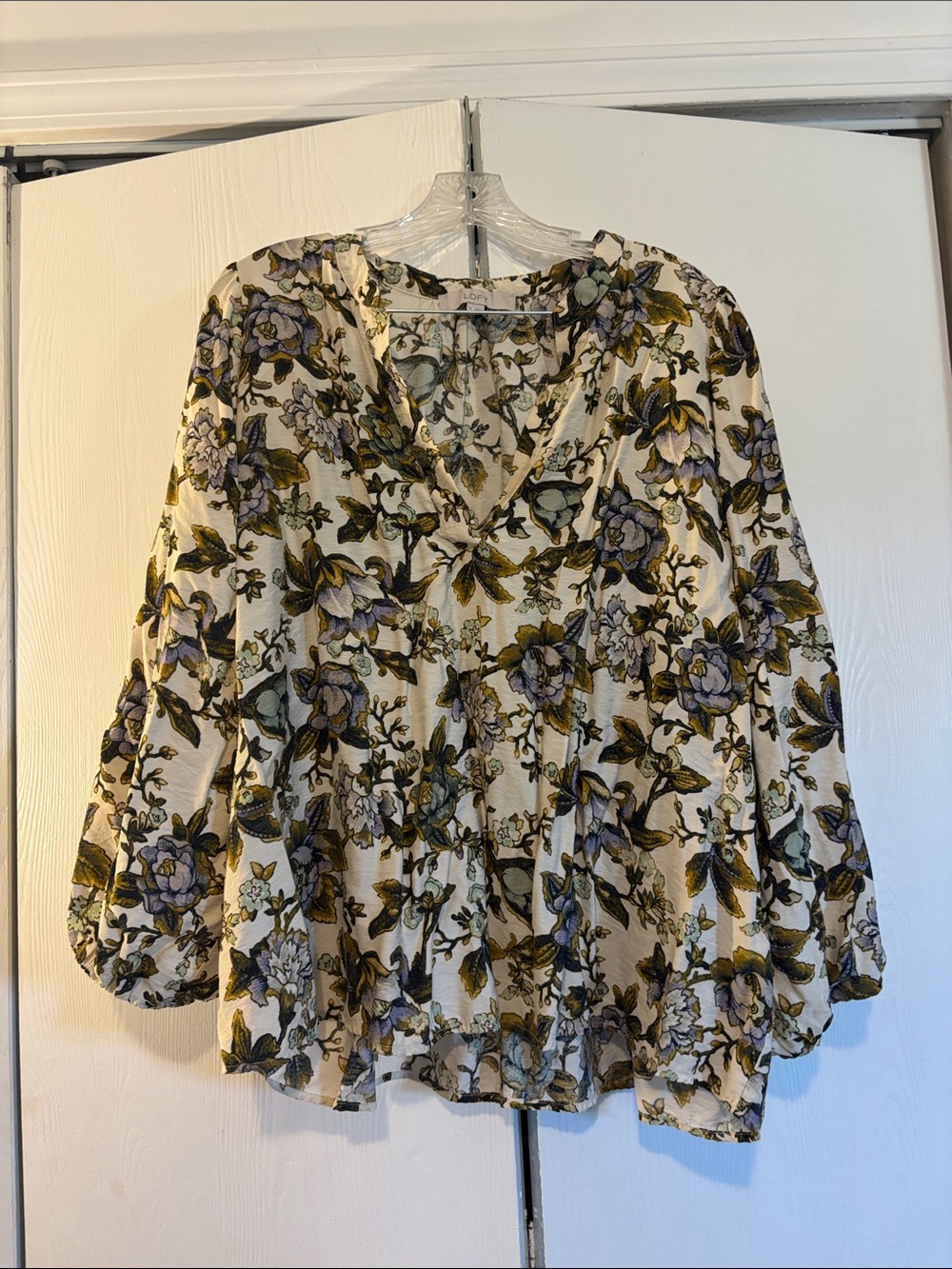 Never worn LOFT Cream Floral V-Neck Tunic with Green & Purple Botanical Print